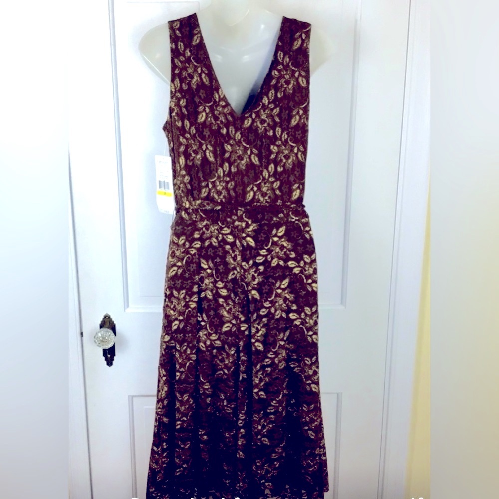 Karen Kane Brown Lace Midi Dress with gold flowers.Size PM.NWT.